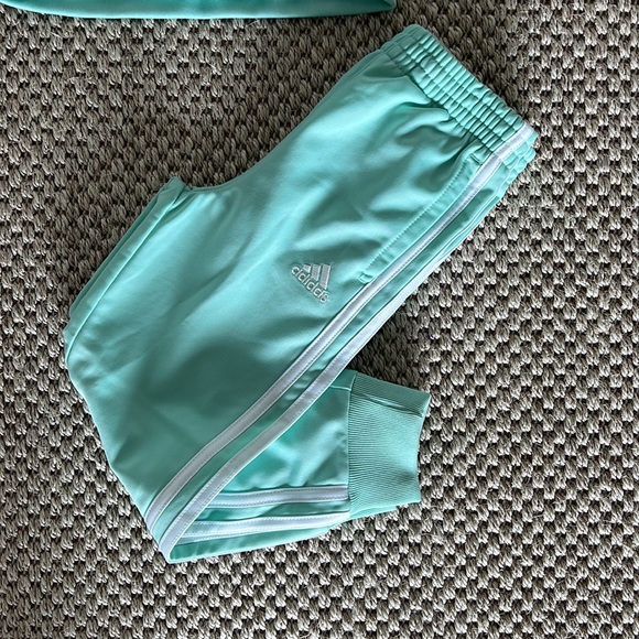 Adidas Teal Sea foam Blue Ice Mint Jumpsuit size 3-4T - Picture 7 of 9